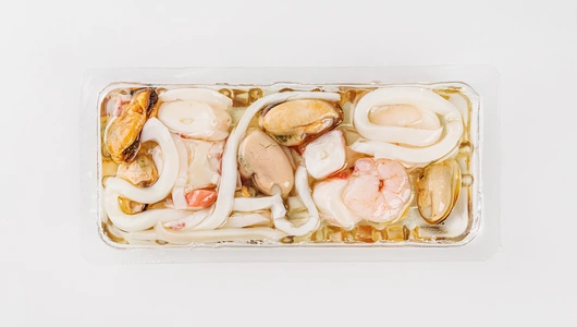 Коктейль из морепродуктов в масле, 180 г Коктейль из морепродуктов в масле, 180 г