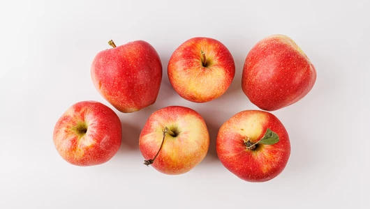 Яблоко крымское красное Яблоко крымское красное