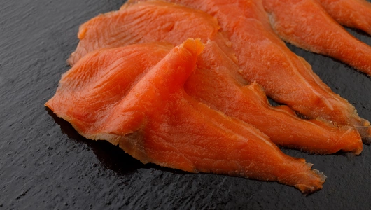 Форель Радужная ломтики холодного копчения, вес