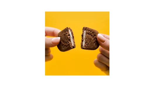 Печенье BelVita Утреннее Сэндвич витаминное с какао и йогуртовой начинкой 253 г Печенье BelVita Утреннее Сэндвич витаминное с какао и йогуртовой начинкой 253 г