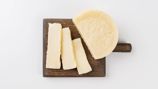 Сыр "Молога" Сыр "Молога"