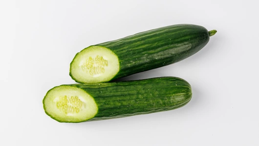 Огурцы длинноплодные, шт Огурцы длинноплодные, шт