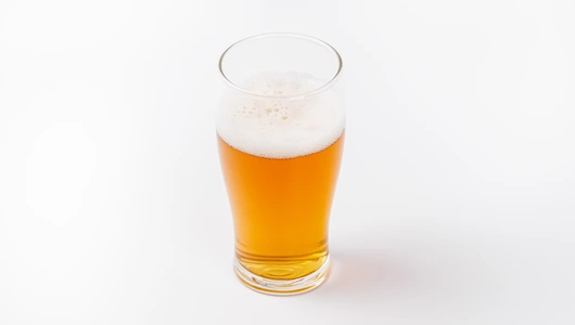 Пиво "Петергоф" живое светлое нефильтр., 1 л