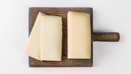 Сыр "Пармезан молодой"