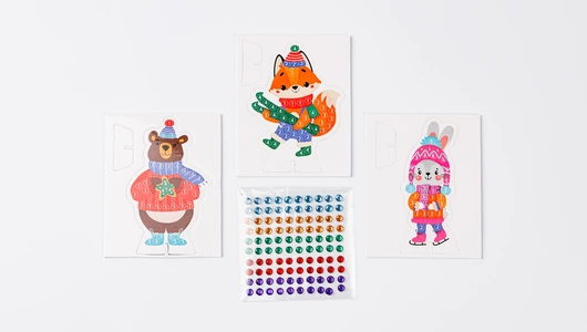 Аппликация стразами "Зимние забавы" Аппликация стразами "Зимние забавы"