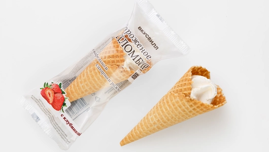 Пломбир в рожке "Клубника"