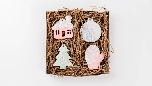 Набор новогодних украшений "Разноцветный" Набор новогодних украшений "Разноцветный"