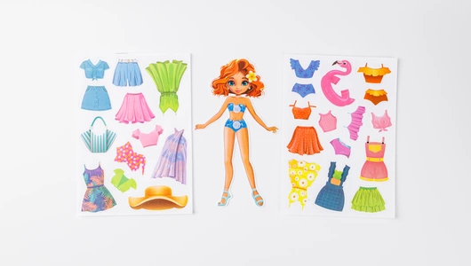 Кукла с одеждой на липучках "Пляжный сезон"