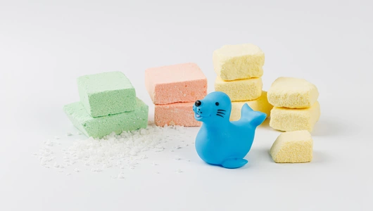 Бомбочка для ванны "Африка" с игрушкой внутри