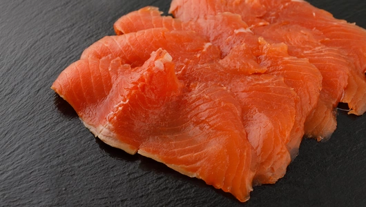 Форель радужная ломтики слабосоленые, вес