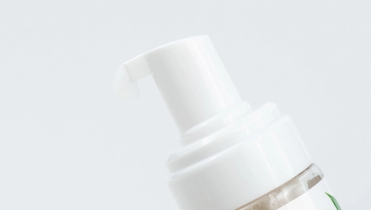 Пенка для умывания "Чайное дерево"