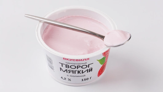 Творог мягкий с малиной однородный 4,2%