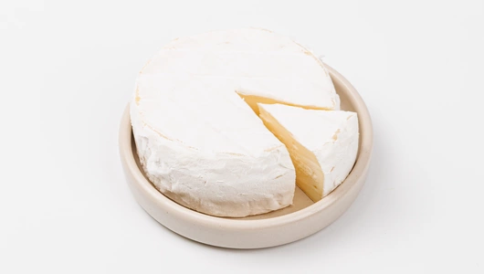 Сыр мягкий с белой плесенью "Бри" для запекания, 125 г