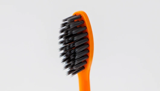 Щетка зубная (средняя)