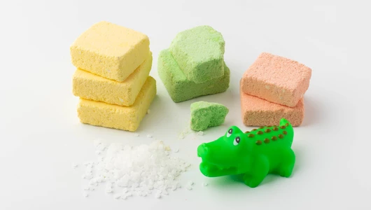 Бомбочка для ванны "Африка" с игрушкой внутри