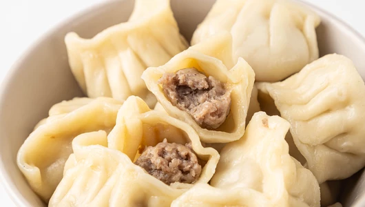 Пельмени ручной лепки "Домашние" Пельмени ручной лепки "Домашние"