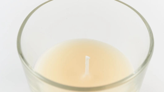 Свеча ароматическая в стакане "Ваниль"