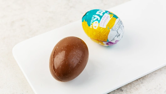 Яйцо шоколадное с игрушкой "Фудик"