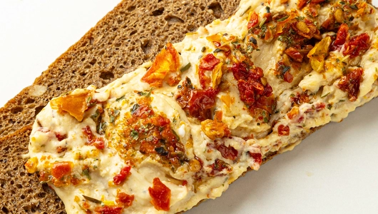 Хумус "Марокканский" с вялеными томатами Хумус "Марокканский" с вялеными томатами