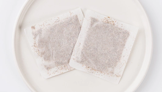 Травяной сбор с курильским чаем, ромашкой и шиповником