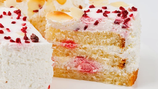 Торт "Сметанный" с малиной Торт "Сметанный" с малиной