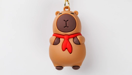 Капибара с рюкзачком, брелок, в ассортименте