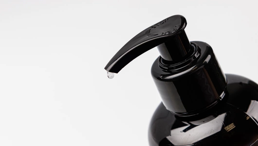 Гель для душа парфюмированный увлажняющий “Бергамот, инжир, мускус"