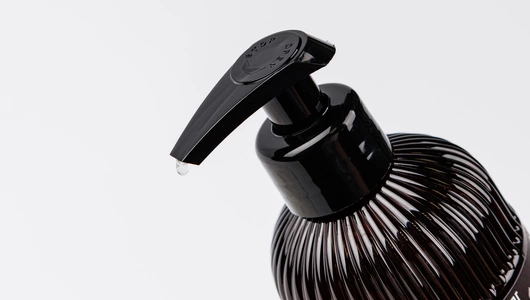 Шампунь парфюмированный увлажняющий для всех типов волос "Тонка", 300 мл Шампунь парфюмированный увлажняющий для всех типов волос "Тонка", 300 мл