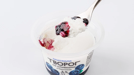 Творог со сливками "Черника" 5%