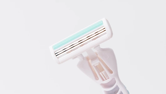 Женская бритва TopBeauty Paris:1 Бритва + 10 сменных кассет