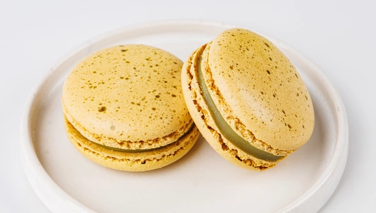 Макарон фисташка 2шт, кафе Макарон фисташка 2шт, кафе