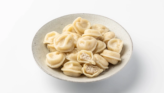 Пельмени с цыпленком-бройлером и индейкой со сливками Пельмени с цыпленком-бройлером и индейкой со сливками