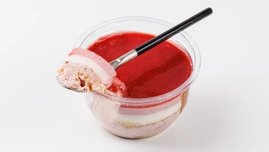 Десерт в банке "Малина-клубника", кафе Десерт в банке "Малина-клубника", кафе