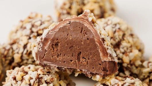 Конфеты "Щедрые просторы" с фундуком