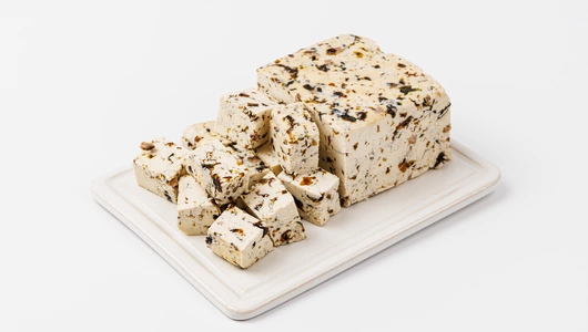 Тофу с нори и грибами шиитаке, 250 г Тофу с нори и грибами шиитаке, 250 г