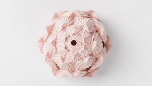 Подставка для благовоний из бетона "Лотос", цвет розовый