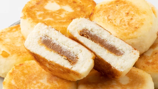 Сырники с вареным сгущённым молоком, зам., 600 г Сырники с вареным сгущённым молоком, зам., 600 г