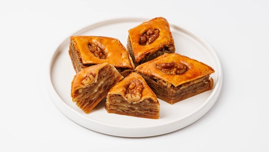 Пахлава с грецким орехом, 200 г