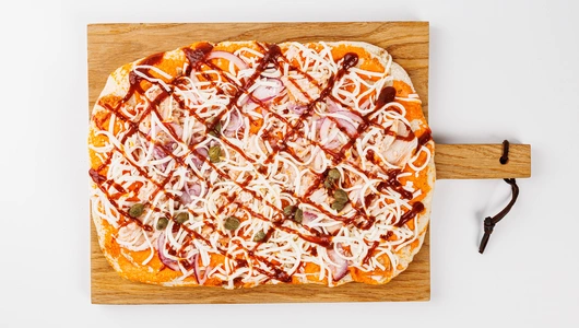 Пицца римская с курицей и каперсами под соусом барбекю, зам. Пицца римская с курицей и каперсами под соусом барбекю, зам.