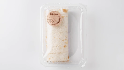 Сэндвич-ролл "Фалафель" с хумусом и овощами, кафе