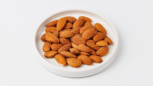 Миндаль очищенный жареный, 50 г