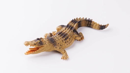 Крокодил тянущийся из мягкой резины Крокодил тянущийся из мягкой резины