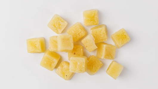 Замороженные кубики "Имбирь-лимон" Замороженные кубики "Имбирь-лимон"