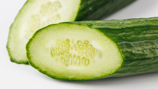 Огурцы длинноплодные, шт Огурцы длинноплодные, шт