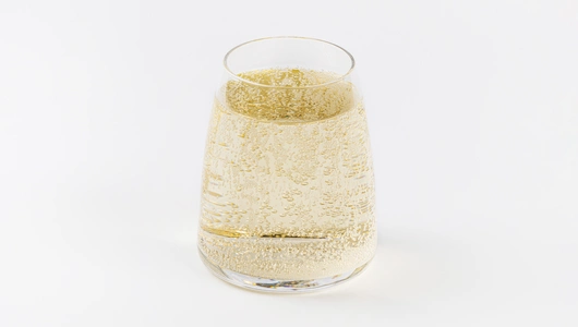 Напиток "Мускат" б/а среднегаз., 750 мл