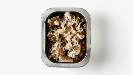 Индейка с овощами в соево-кунжутном соусе, су-вид 300 г