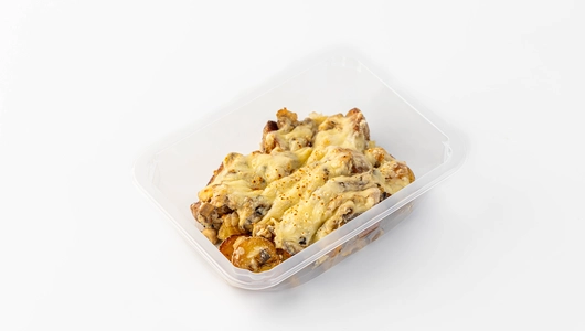 Жаркое из картофеля с грибами, курицей и сливочным соусом ФК Жаркое из картофеля с грибами, курицей и сливочным соусом ФК