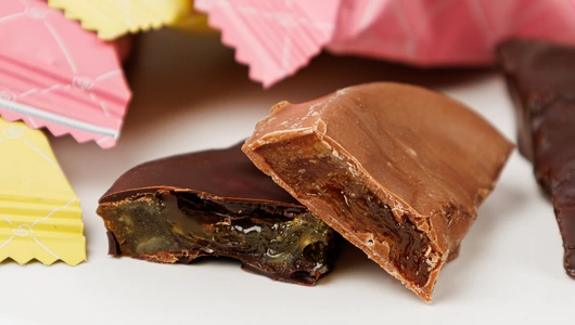 Дольки апельсина в горьком и молочном шоколаде Дольки апельсина в горьком и молочном шоколаде