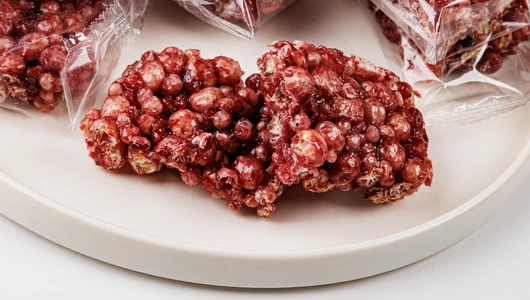 Батончик злаковый со сгущенным молоком и ягодами черники, ВЕС