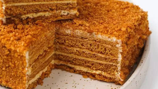 Торт "Медовик"